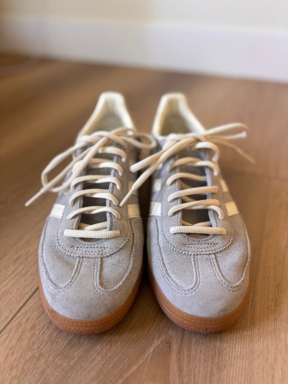 Handball Spezial Sneaker adidas Original- Womens 9/ Mens 8 *Like New*